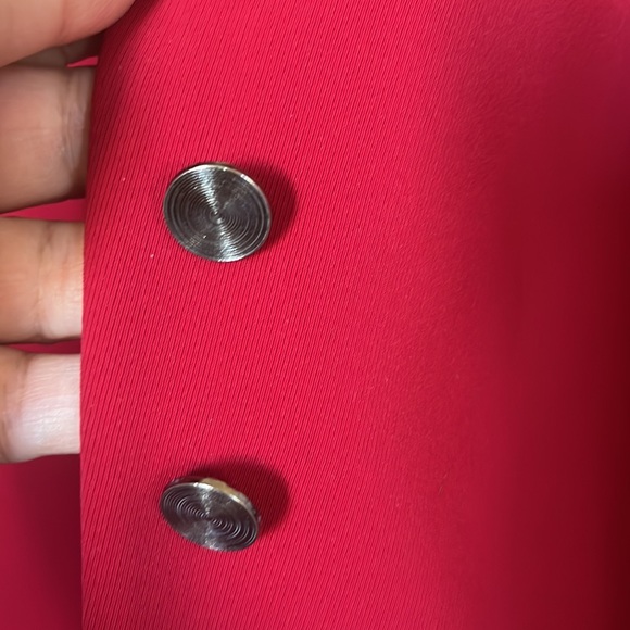 Tahari Arthur Levine Long sleeve Red Blazer sz 6 - Picture 2 of 10